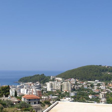 Family Apartments Himara מראה חיצוני תמונה