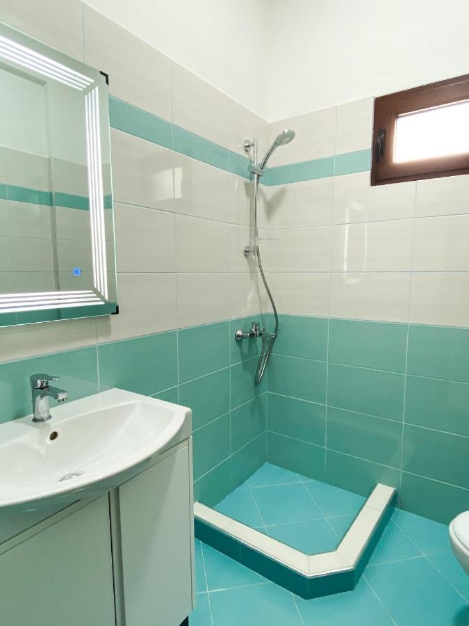 Family Apartments Himara מראה חיצוני תמונה